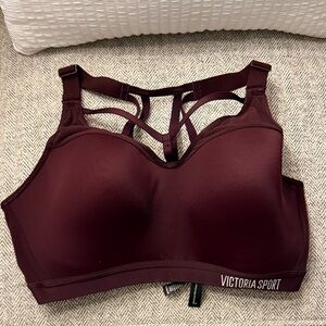 Women's Victoria Secret Incredible Lightweight Max Sports Bra